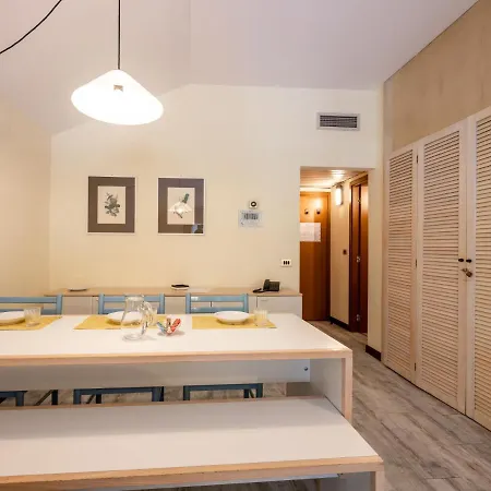 Universo-4 By Interhome *