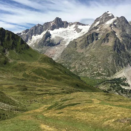 아파트 Universo-4 By Interhome *